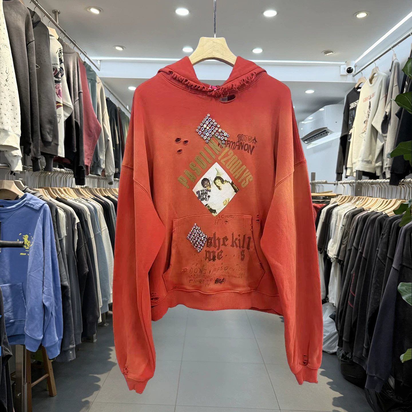 American retro washed distressed portrait letter print hand-beaded hole hoodie sweatshirt men and women same trend