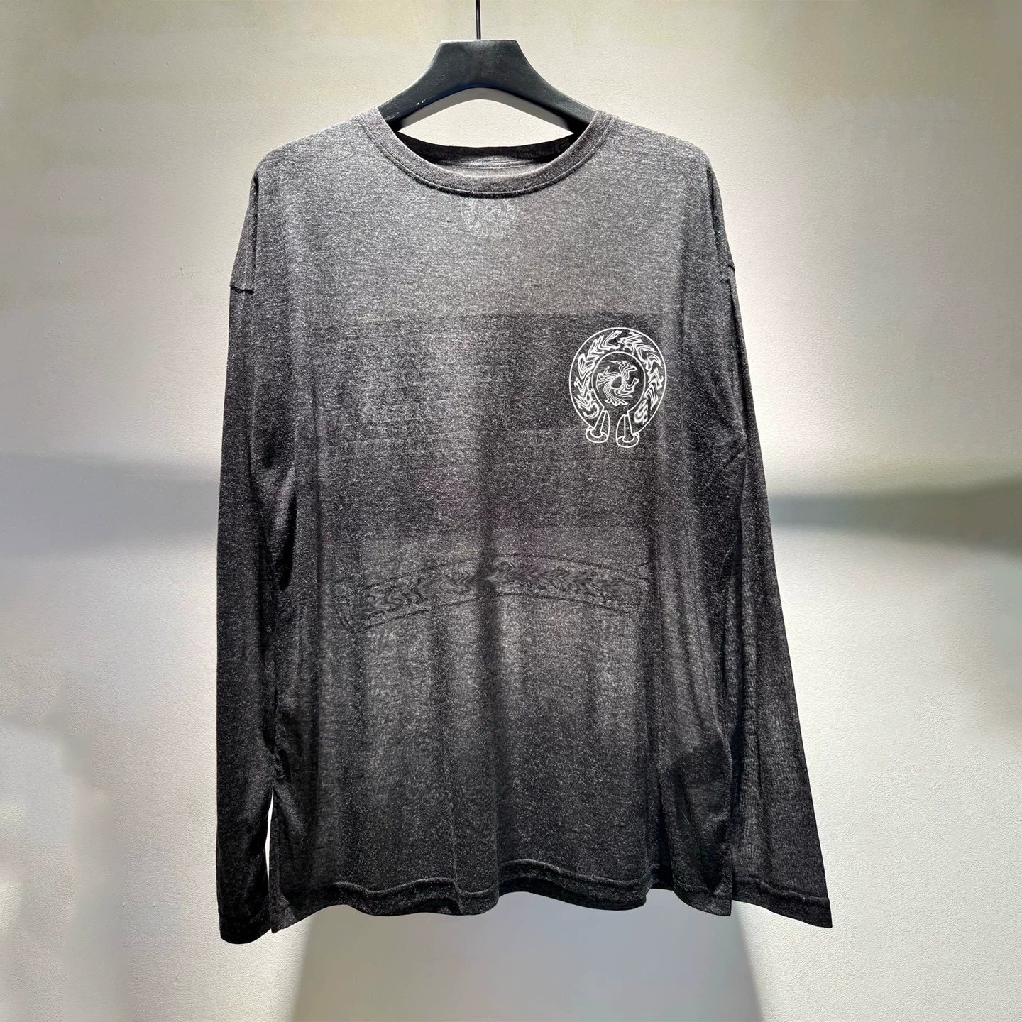 American style Sanskrit printed long-sleeved T-shirt for women gray semi-transparent loose sun protection thin top