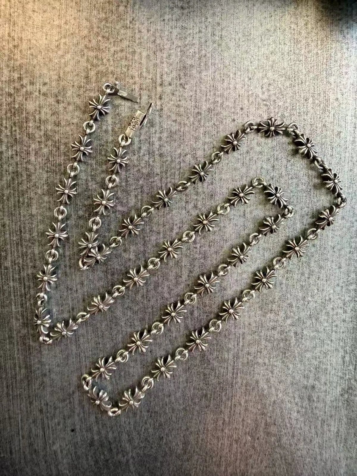 Cross flower necklace